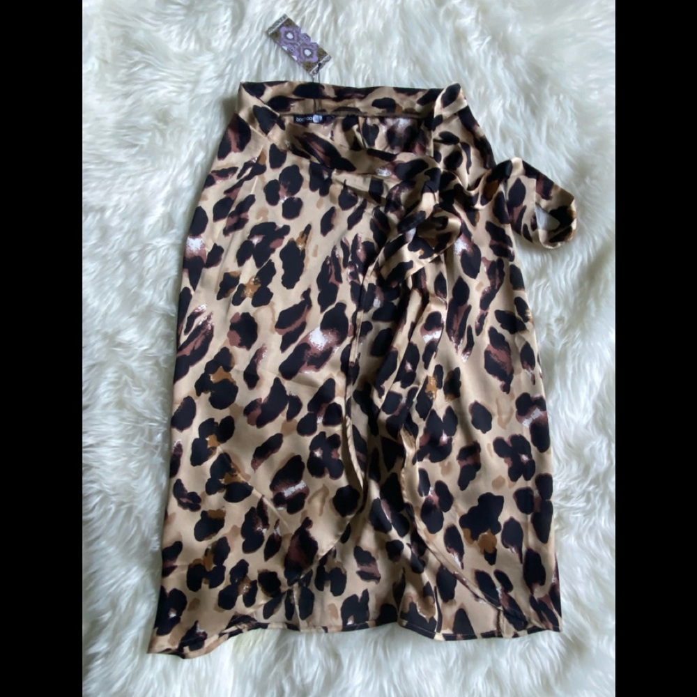 Wrap skirt size 6